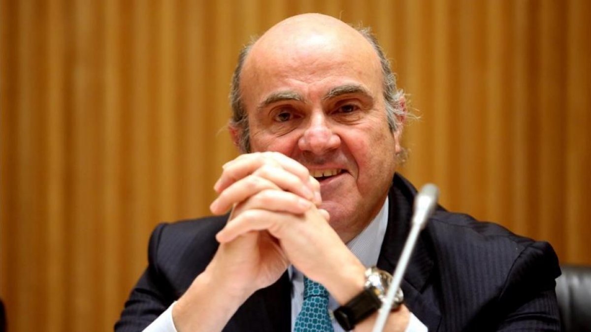 El ministro de Economía, Luis de Guindos.-JUAN MANUEL PRATS