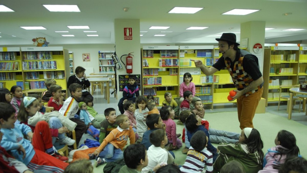 La Biblioteca Pública de Soria acogerá numerosas actividades que van de la lectura a la robótica, con contenidos para diversas edades. HDS