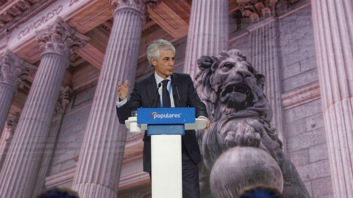 Adolfo Suárez Illana durante una convención del Partido Popular.-JOSE LUIS ROCA