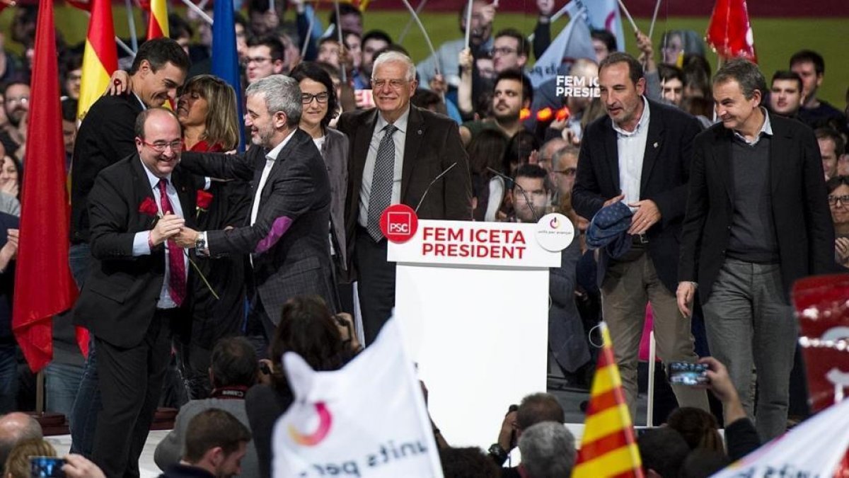 El acto central de campaña del PSC ha tenido lugar en el Centro de Congresos de Barcelona.-JORDI COTRINA