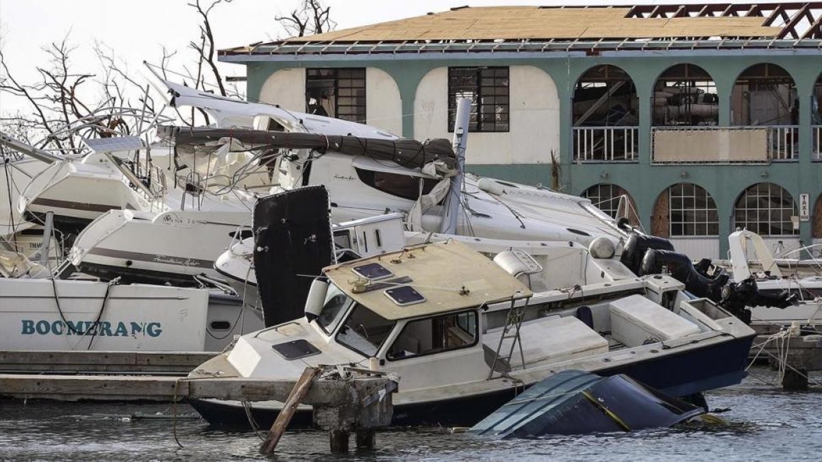 Destrozos causados por el huracán Irma en Tortola (Islas Vírgenes Británicas), el 13 de septiembre.-EFE / JOEL ROUSE