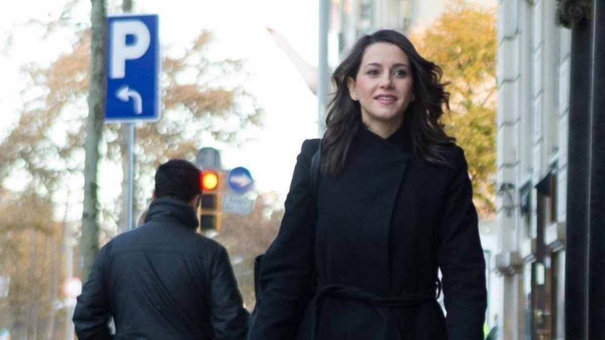 Inés Arrimadas, en un acto de la pasada campaña electoral.-EFE