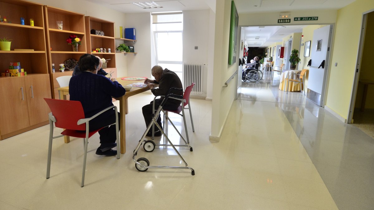 Imagen de archivo de la residencia de Los Royales.-HDS