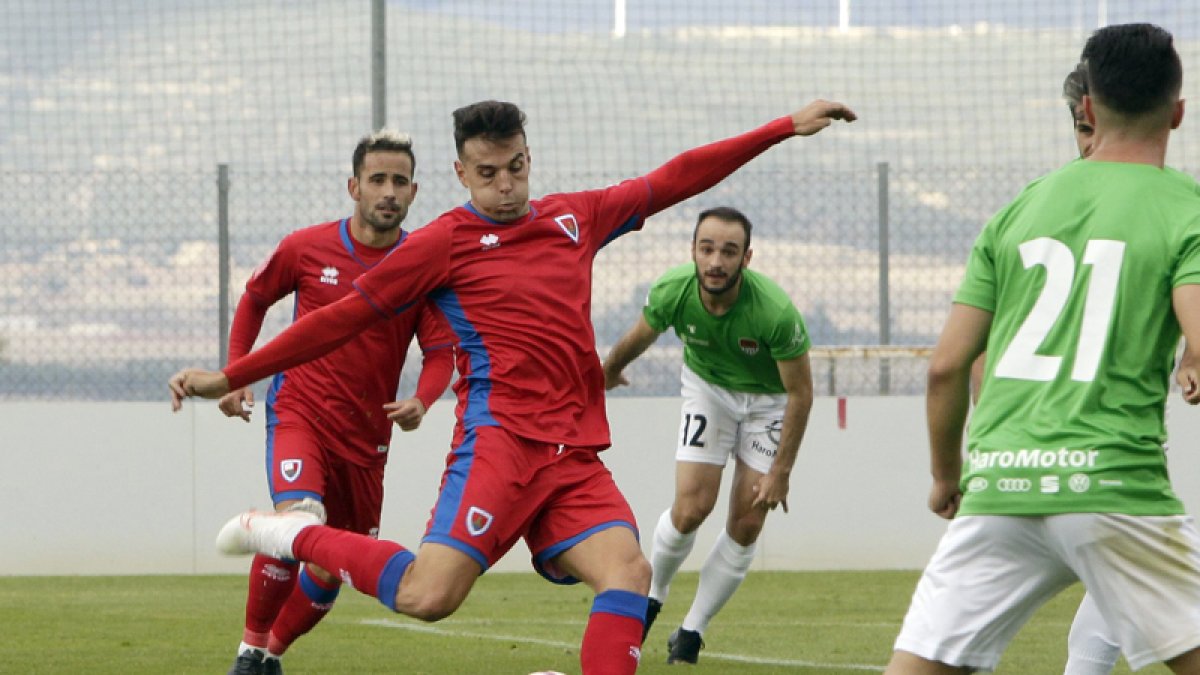 Gabarre es uno de los jugadores llamados a marcar las diferencias en el ataque numantino. LUIS A. TEJEDOR