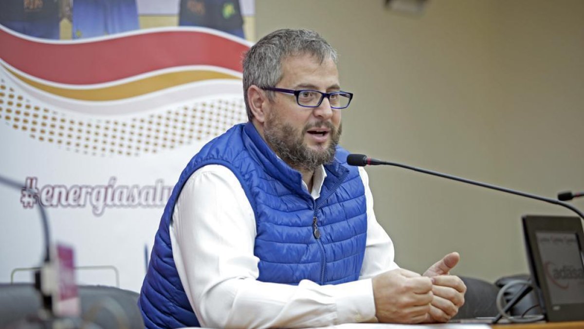 Cabrerizo pide a su equipo que no baje el nivel exhibido ante Castellón.-Mario Tejedor
