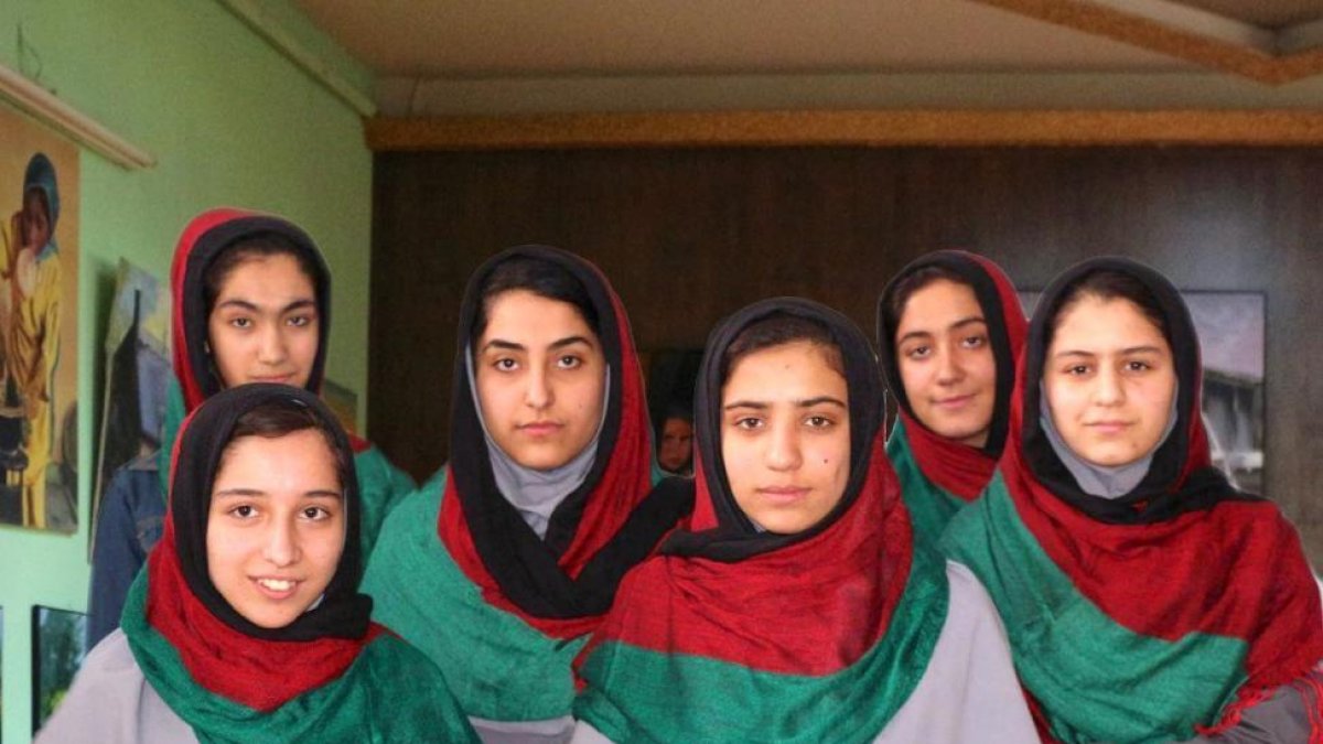 El equipo de seis adolescentes afganas a las que les ha denegado el visado estadounidense.-GLOBAL CHALLENGE