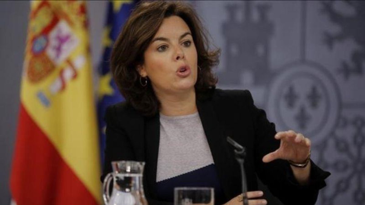 La vicepresidenta, Soraya Sáenz de Santamaría.-JOSÉ LUIS ROCA
