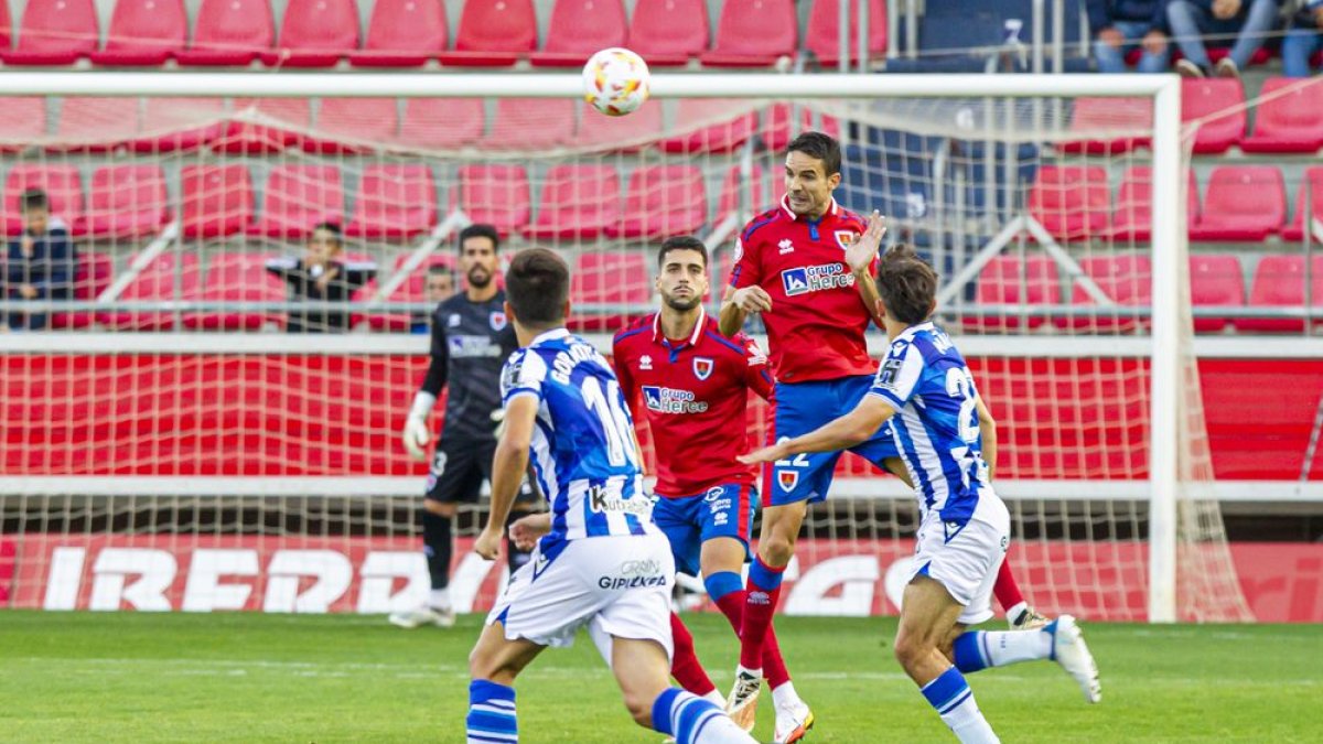 El Numancia ya ganaba a la Real Sociedad B en la primera vuelta en Los Pajaritos. MARIO TEJEDOR