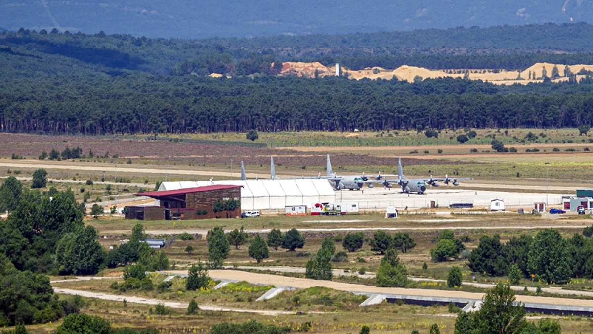 Pistas del aeroparque ATI en Garray - MARIO TEJEDOR WEB