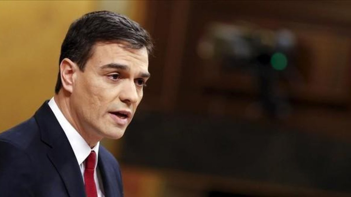 El secretario general del PSOE, Pedro Sánchez, esta tarde en la sesión de investidura.-SERGIO PEREZ