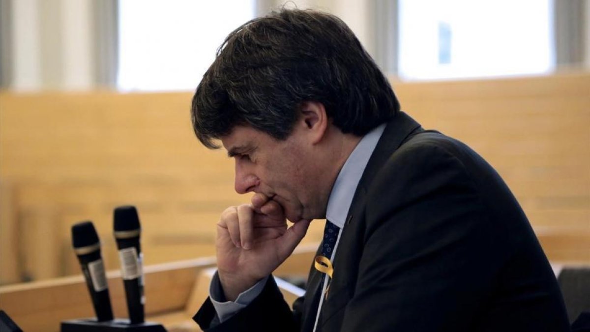 Carles Puigdemont, en una imagen del 23 de marzo.-JUANJO GALAN (EFE)
