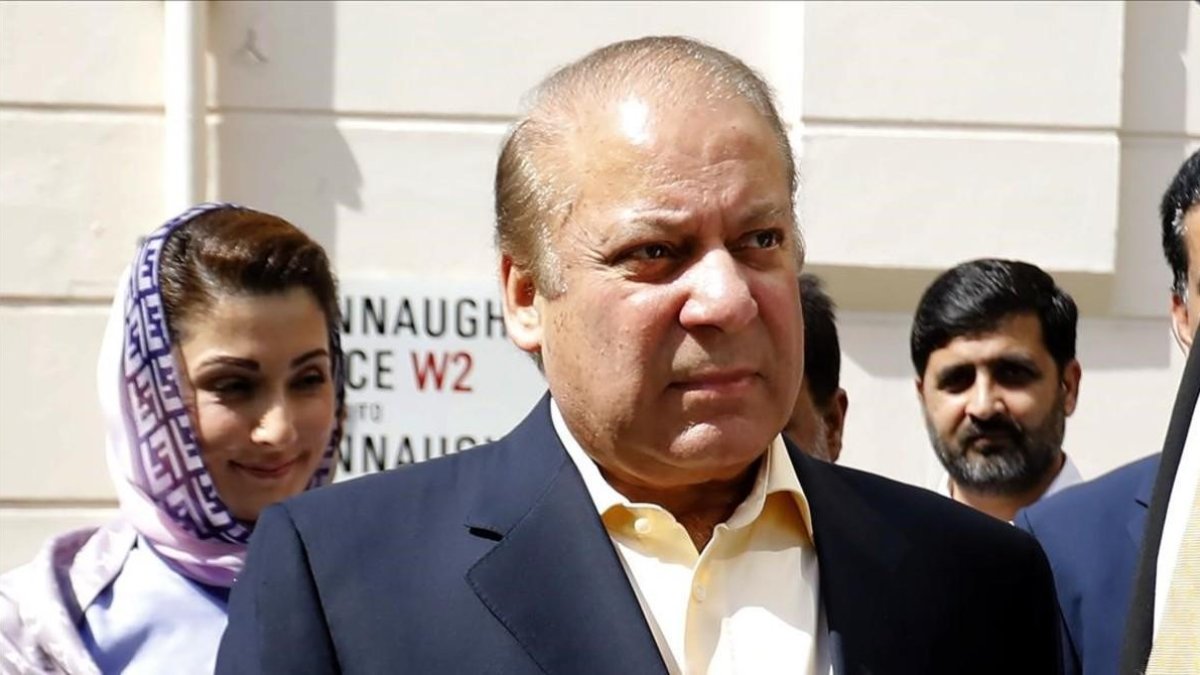 El exprimer ministro paquistaní Nawaz Sharif, en Londres este viernes.-TOLGA AKMEN