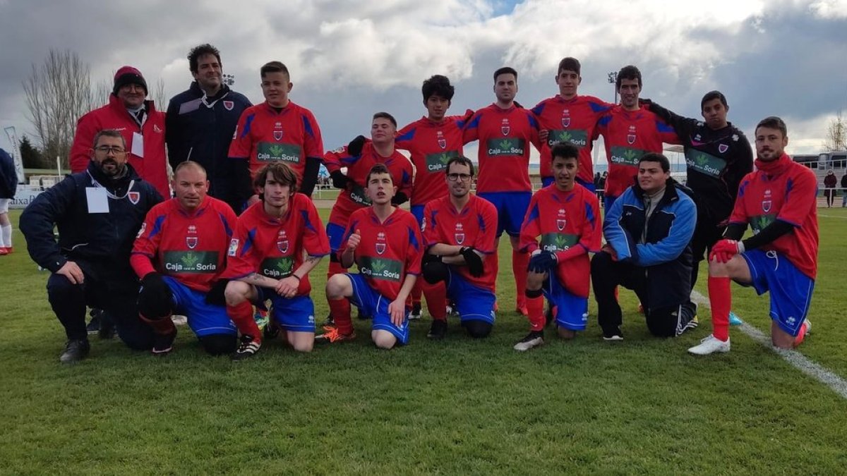 El equipo del Numancia de fútbol inclusivo. HDS