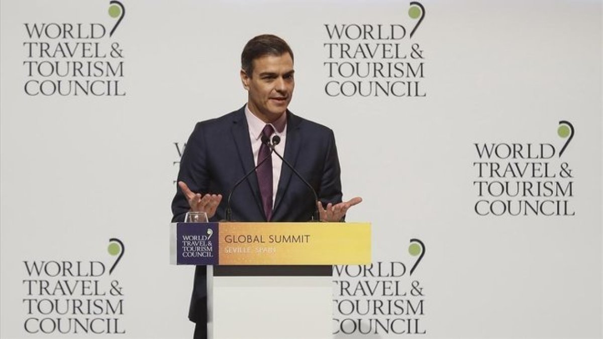 Pedro Sánchez, durante su intervención en la Cumbre del Consejo Mundial de Viajes y Turismo.-EFE / JOSÉ MANUEL VIDAL