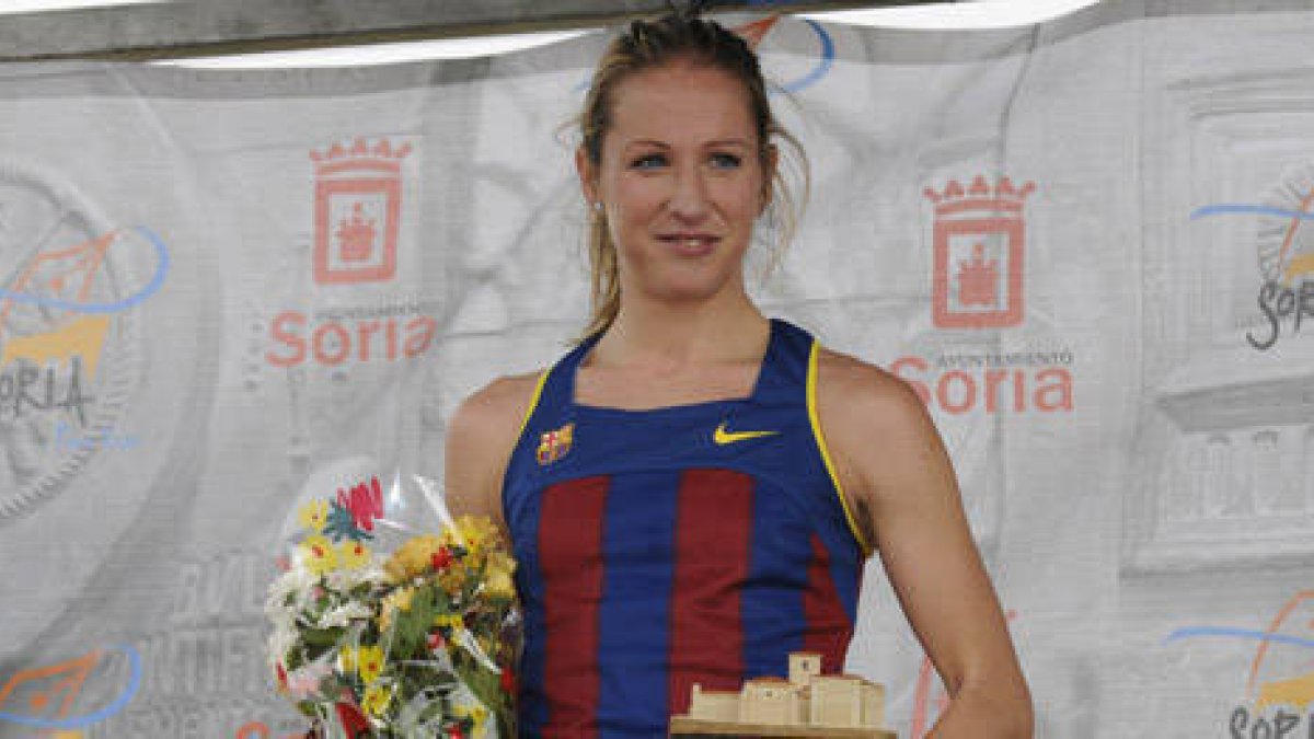 La atleta navarra afincada en Soria, Estela Navascués. / VALENTÍN GUISANDE-