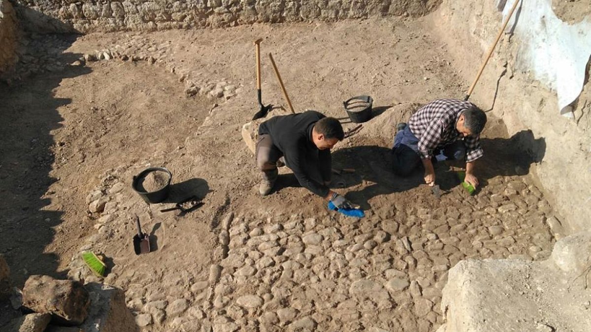 Trabajos en la reciente excavación.-D.S.