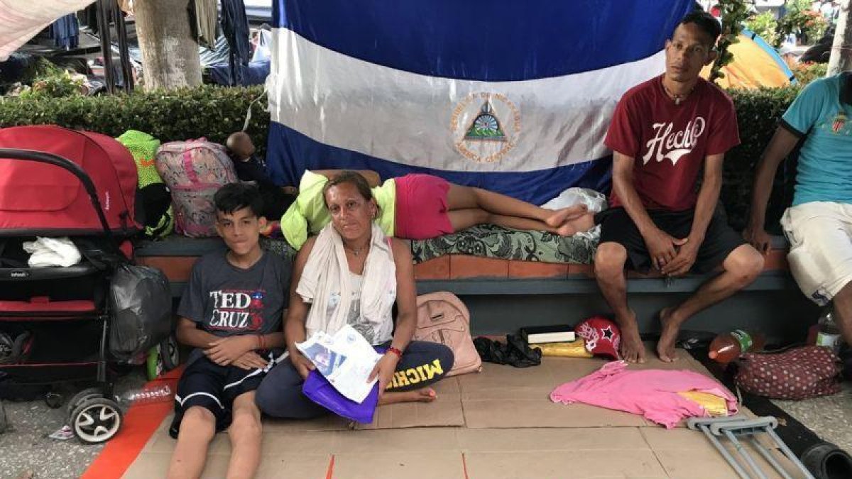 Debido a la crisis, miles de nicaragüenses formaron caravanas para cruzar México y llegar a los Estados Unidos en busca de nuevas oportunidades laborales.-AGENCIAS