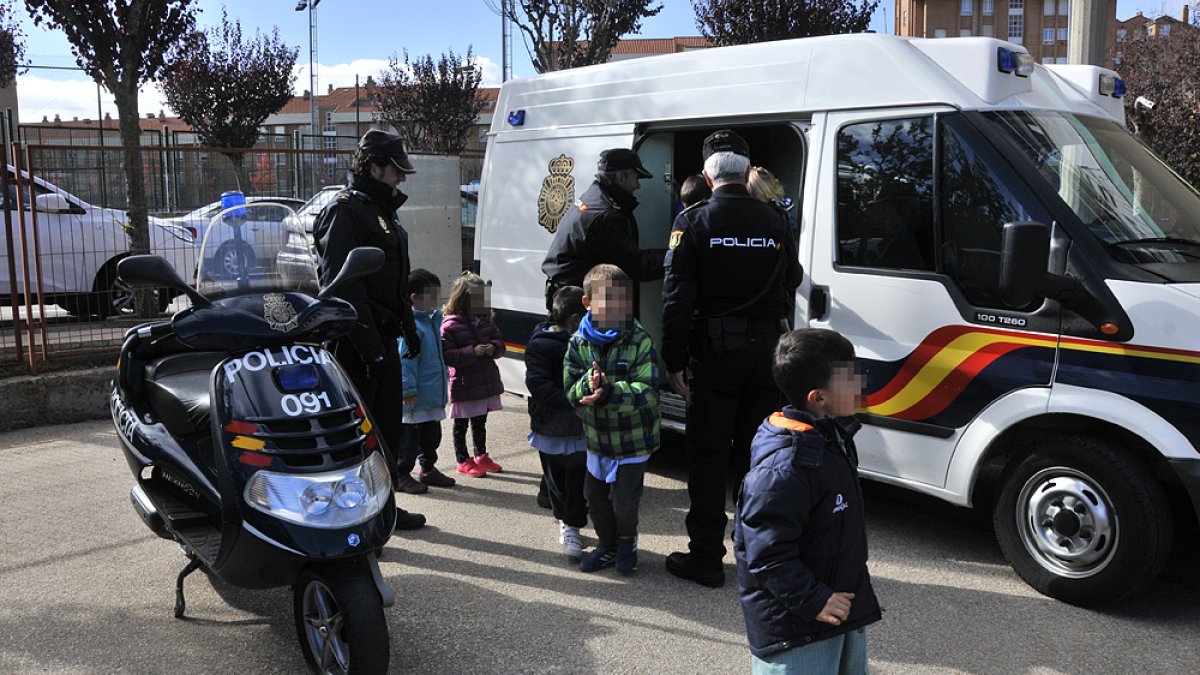 Policia nacional VG