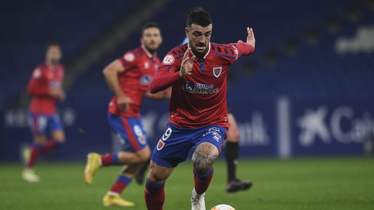 Rubén Mesa quiere continuar con su racha goleadora ante el Amorebieta. HDS