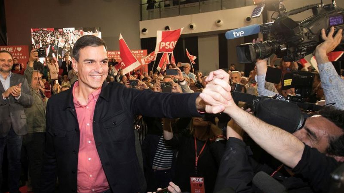 Sánchez, el viernes en Castellón.-EFE / Domenech Castelló