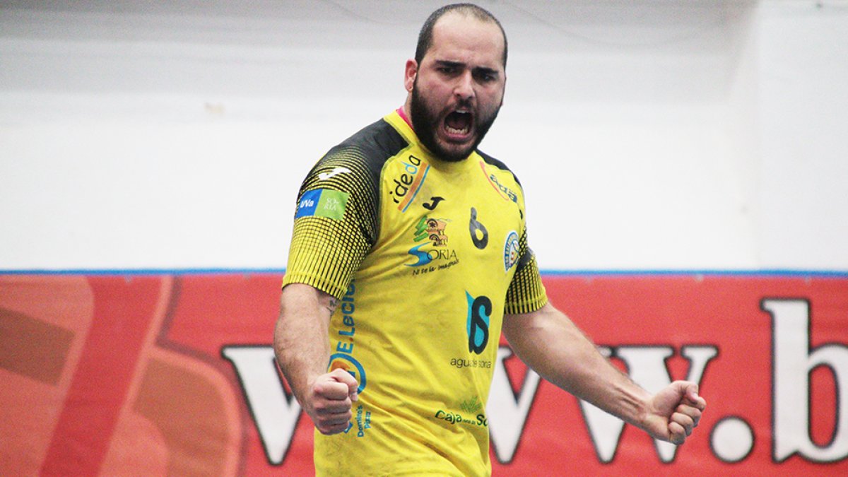 El BM Soria comienza el play off con victoria.