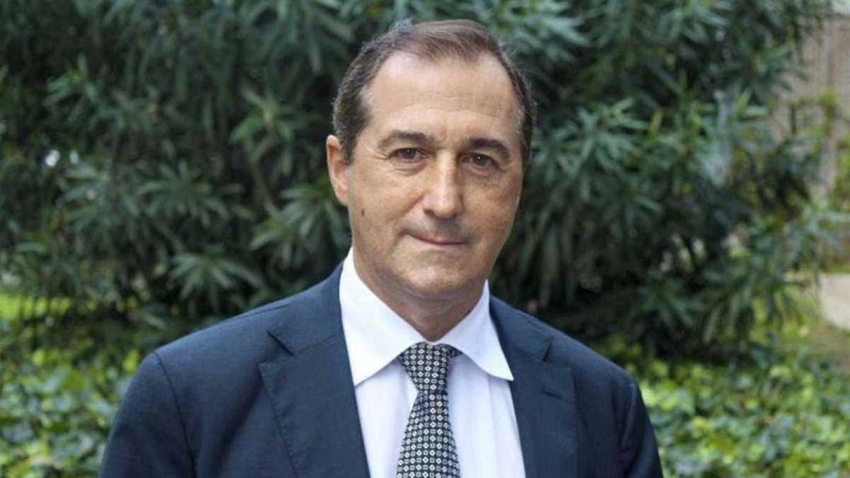 El periodista Eladio Jareño dimite como director de TVE-EL PERIÓDICO