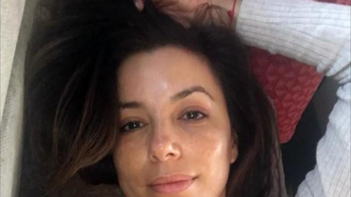 Eva Longoria, en el selfi sin maquillaje que ha compartido con sus fans en Instagram.-INSTAGRAM