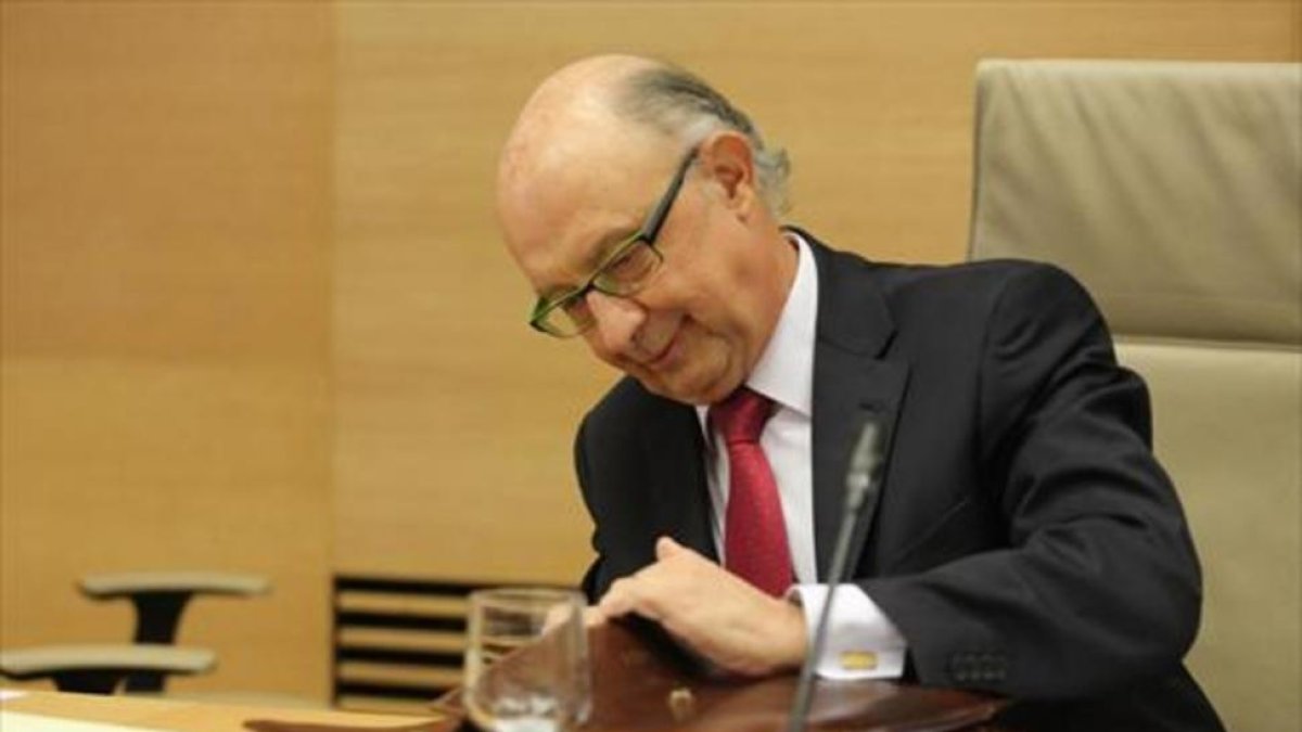 El ministro de Hacienda, Cristóbal Montoro, en una imagen de archivo.-JUAN MANUEL PRATS