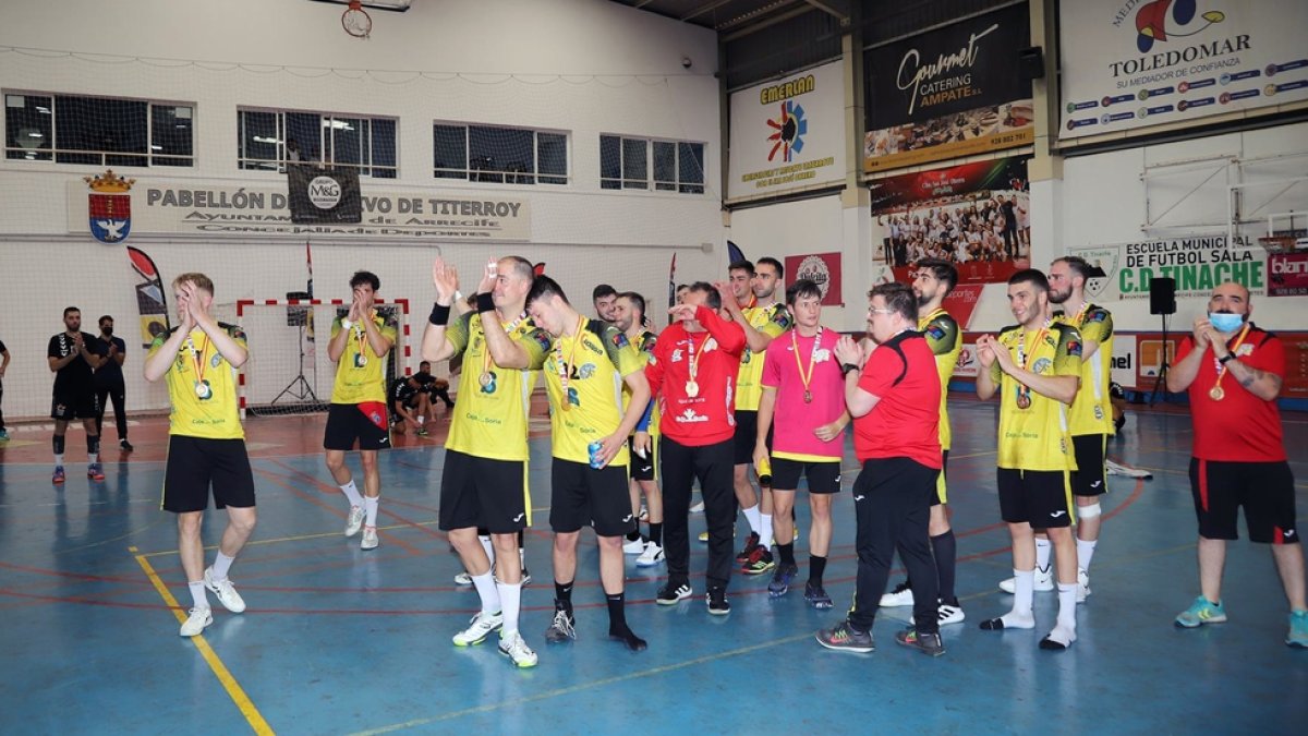 El BM Soria de Jordi Lluelles hace historia en el deporte soriano. LANZAROTE DEPORTIVA