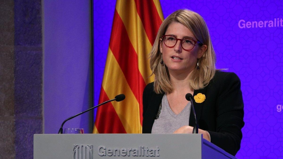 La portavoz del Govern, Elsa Artadi, en rueda de prensa tras una reunió del consell executiu-