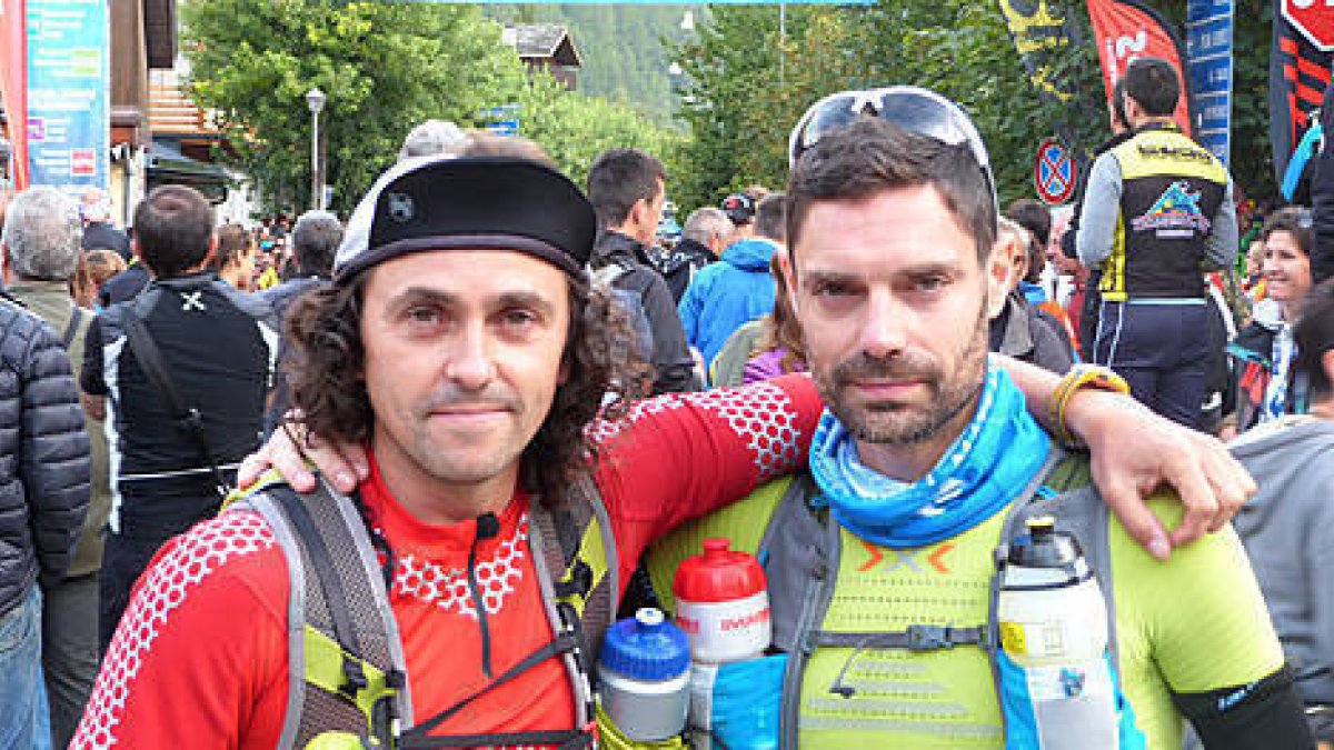 Los sorianos Tejedor y Palomar en la prueba de los Alpes. / Banzaii Antártica-