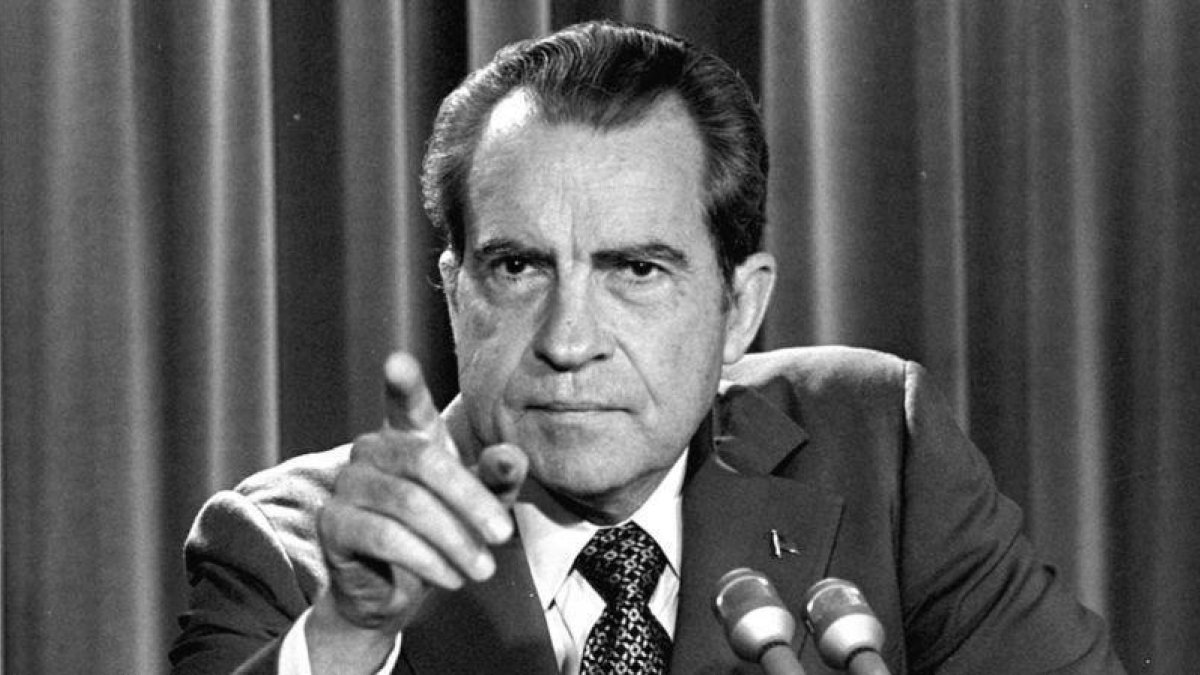-AP / RICHARD NIXON