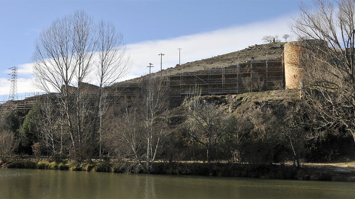 La restauración ha hecho visible la traza oculta. VALENTÍN GUISANDE