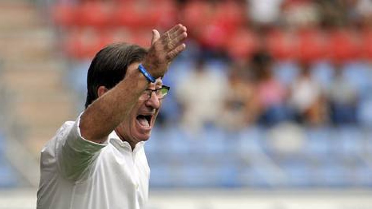 Anquela vio cerca la victoria ante Osasuna.-Diego Mayor
