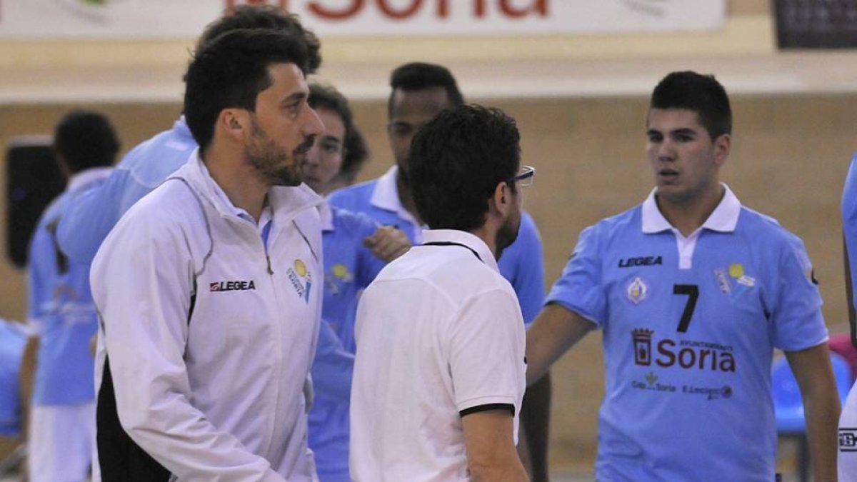 Alfonso Flores durante el partido del pasado sábado ante Cai Teruel.-DIEGO MAYOR