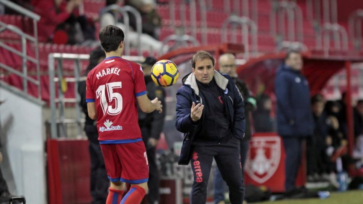 Arrasate, entrenador del CD Numancia.-MARIO TEJEDOR