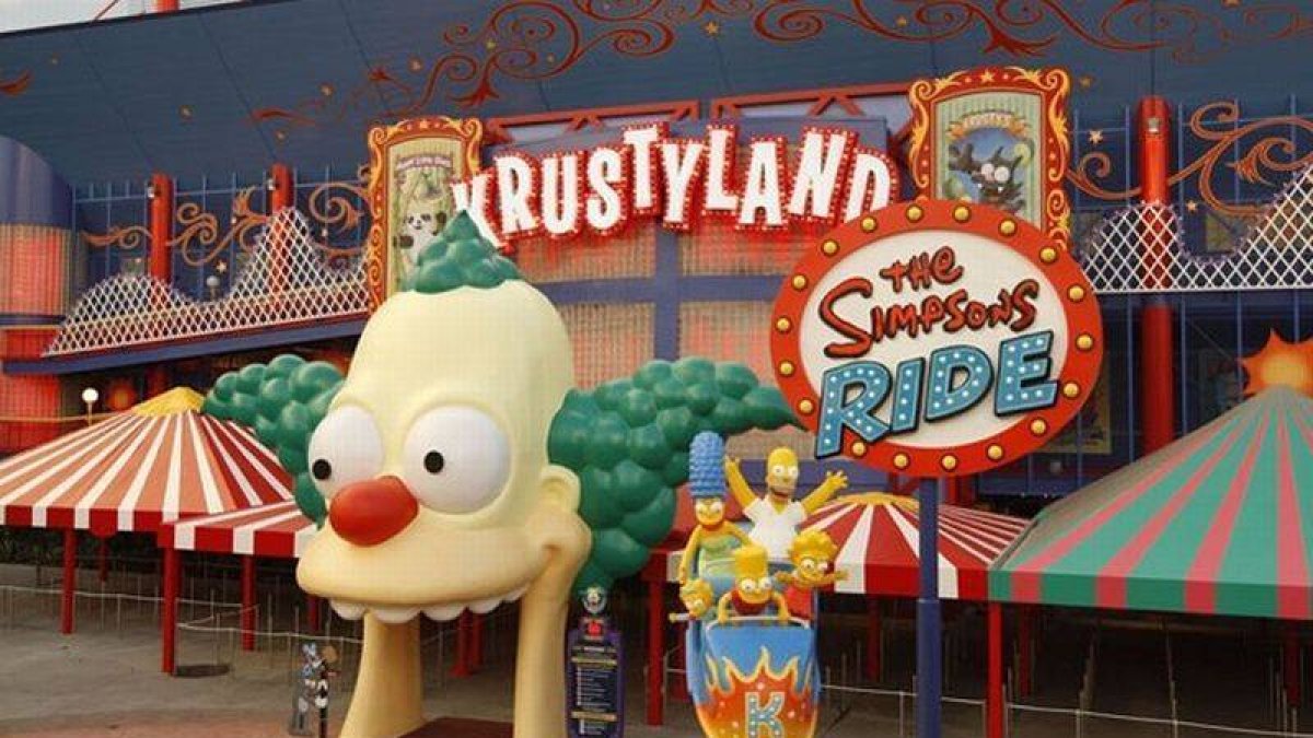 Entrada a la atracción 'The Simpsons Ride', en el parque Universal Studios Hollywood.-