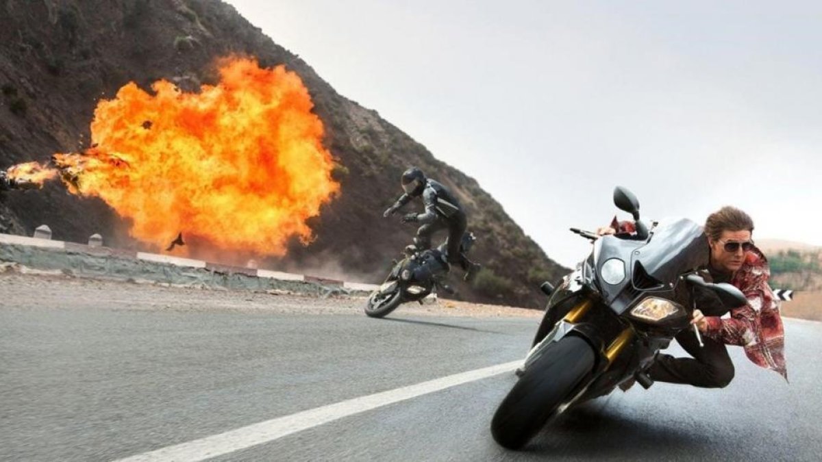 Espectacular escena de acción de la película 'Misión imposible: Nación secreta'.-