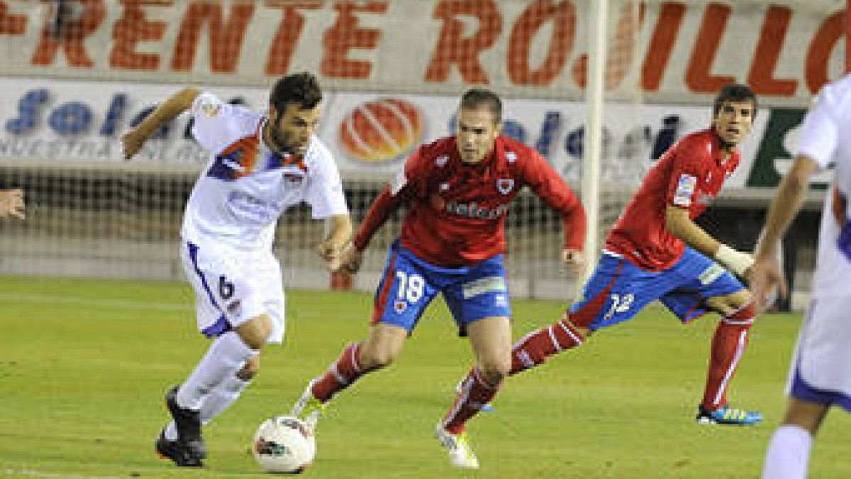 El Numancia goleaba al Guadalajara en el último partido jugado en Los Pajaritos. / V. Guisande-