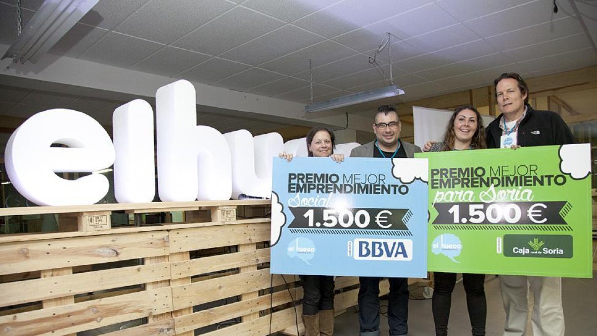 Merche Abad, Carlos Javier Marqués, Celia Zahara García y Adam Grabowski, ayer, en El Hueco.-DIEGO MAYOR