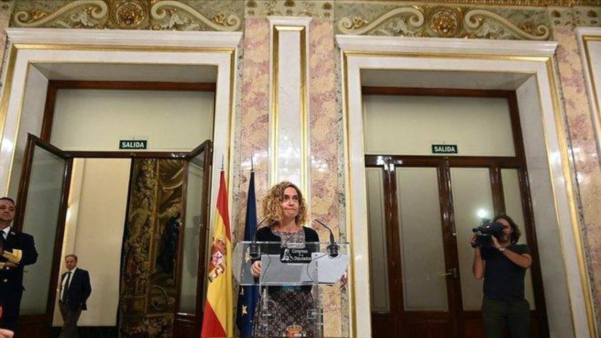 La presidenta del Congreso, Meritxell Batet, en el Congreso de los Diputados.-EFE / FERNANDO VILLAR