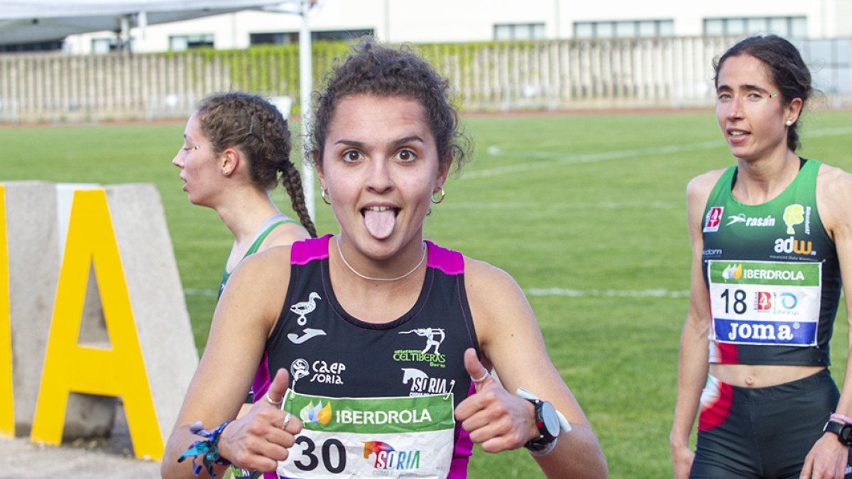 Silvia Ondiviela sonríe tras vencer en su prueba. MARIO TEJEDOR
