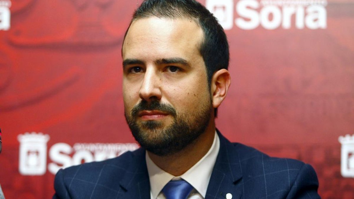 Ángel Hernández en una imagen de archivo.-HDS