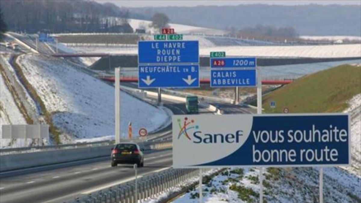 Tramo de una autopista controlada por Sanef en el norte de Francia.-EL PERIÓDICO