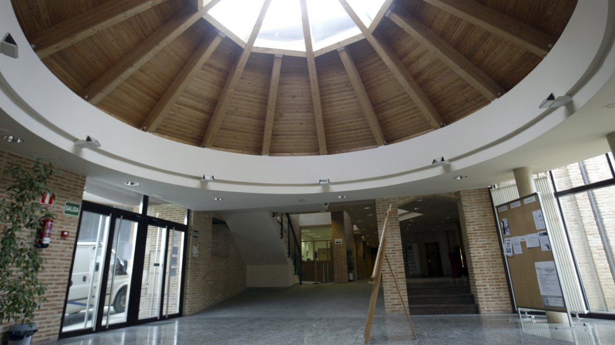 Centro cultural Tirso de Molina.-HDS