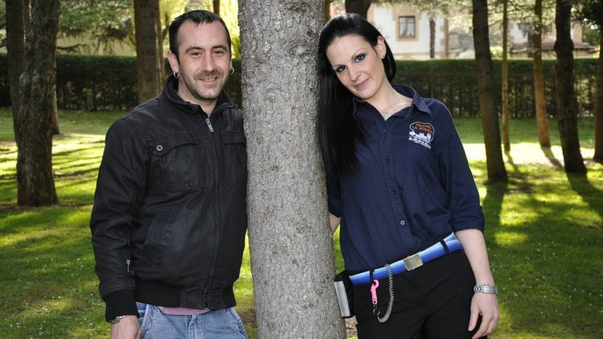 Mª Carmen y Jaime, jurados de la cuadrilla de San Miguel.-ÁLVARO MARTÍNEZ