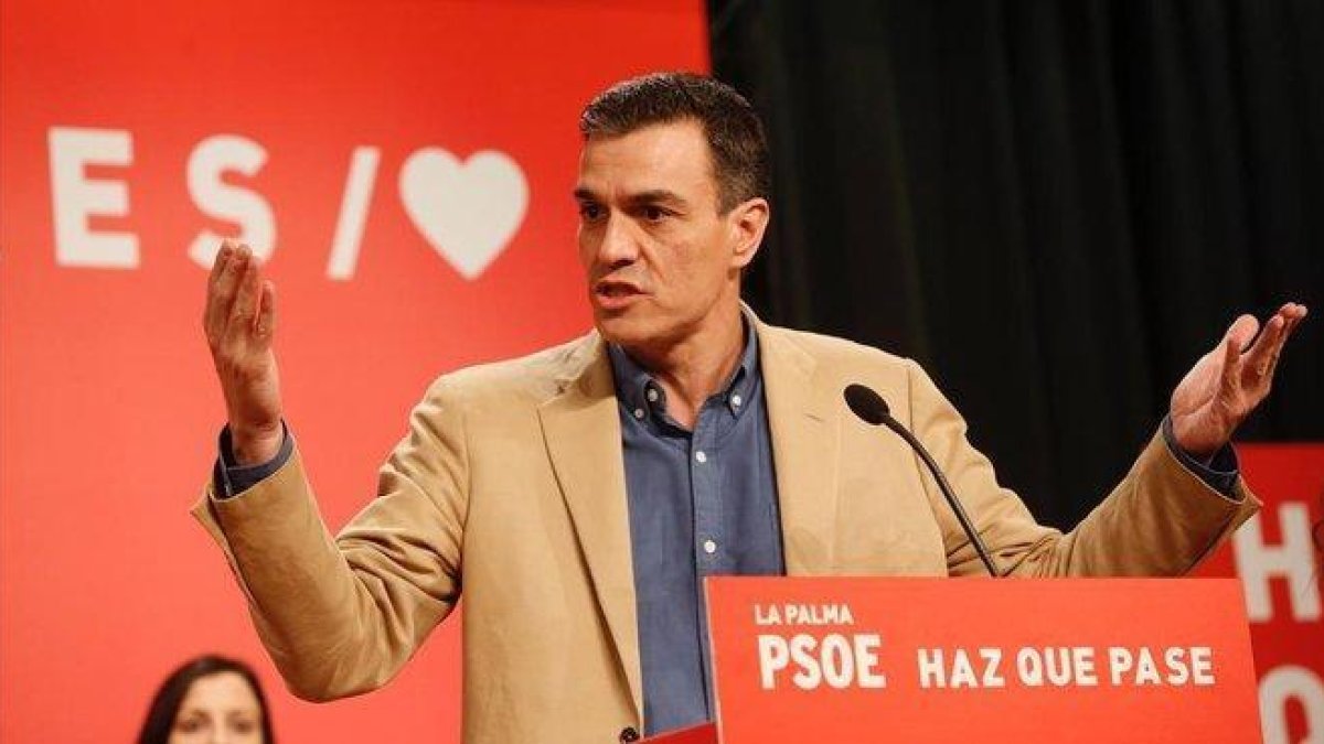 Pedro Sánchez, este domingo durante su mitin en Las Palmas de Gran Canaria.-ACN