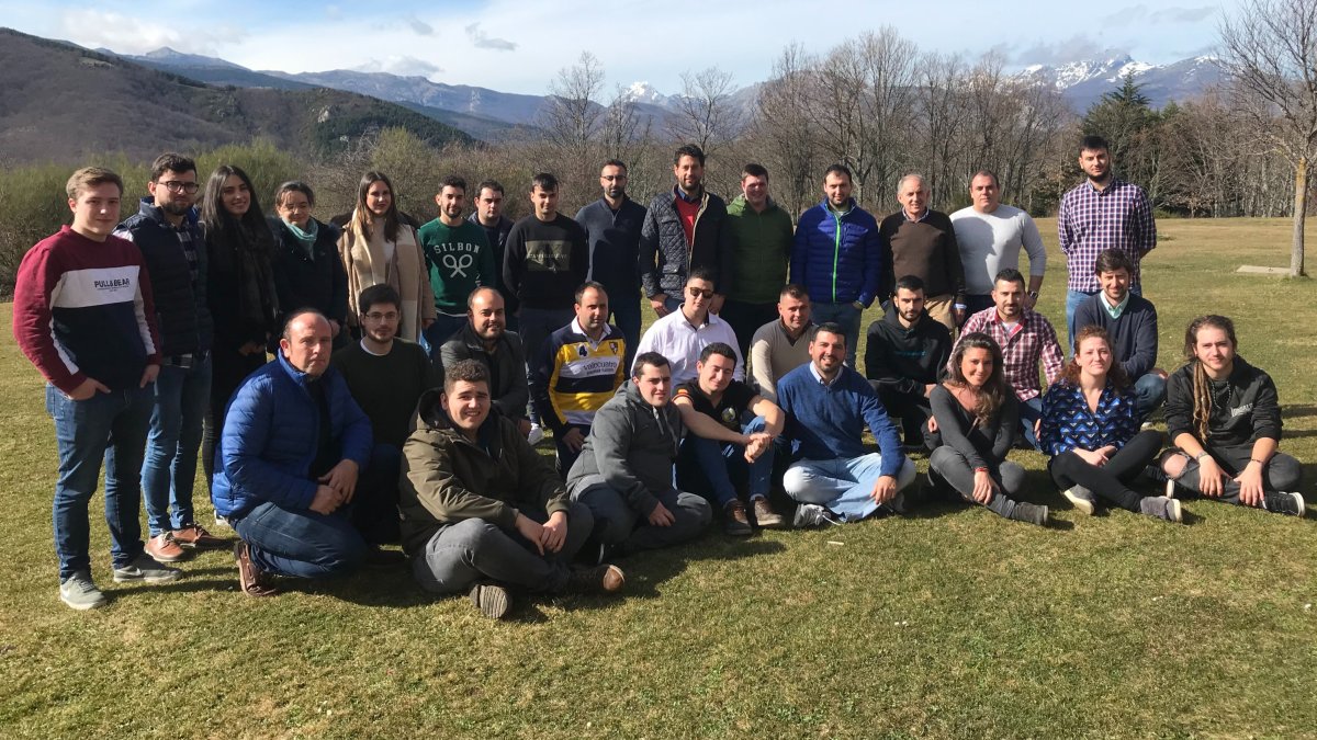 Cooperativistas jóvenes en un encuentro anterior.-HDS
