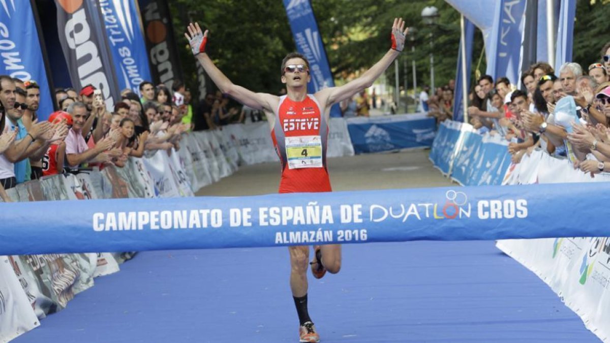 Freixer y Fullana no fallaron en la cita adnamantina y confirmaron su favoritismo.-Diego Mayor