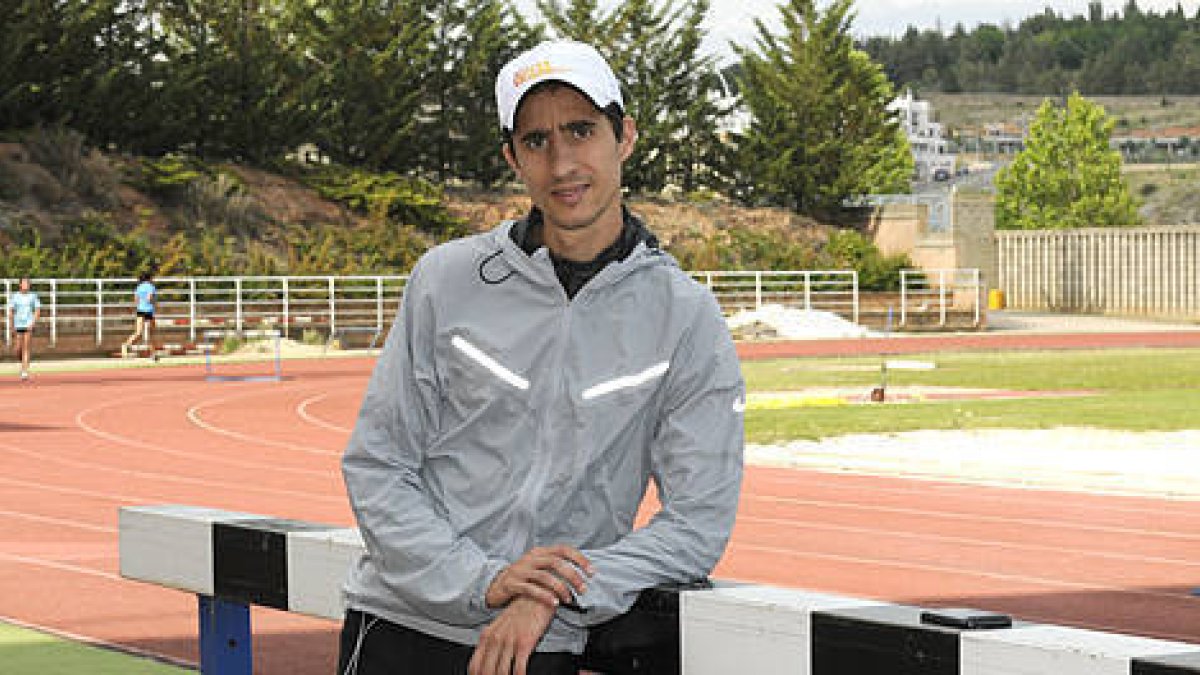 Olmedo corre hoy los 800 metros del mitin de Madrid. / V. Guisande-